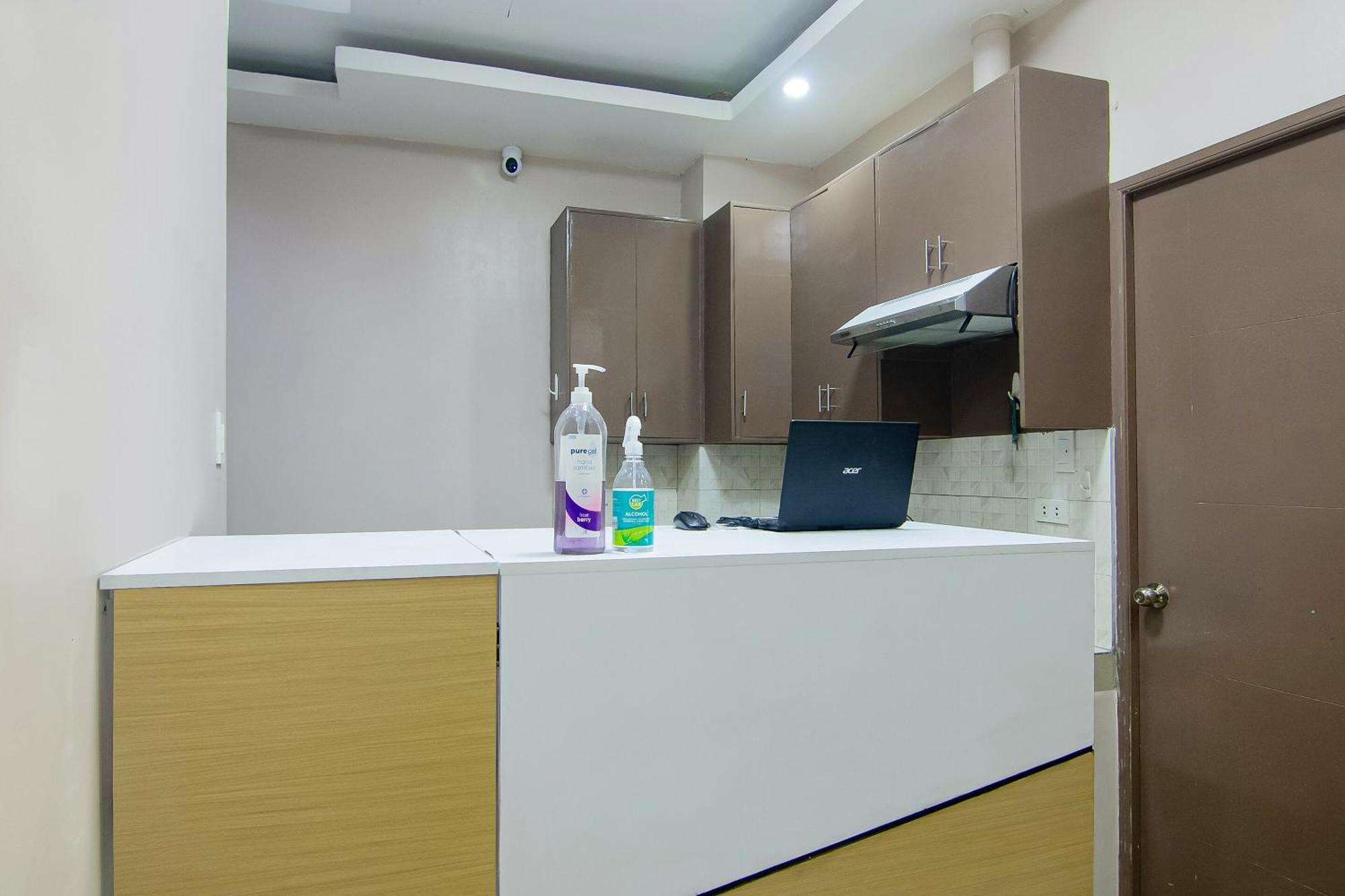 Oyo 766 Ichehan Apartments Manila Kültér fotó