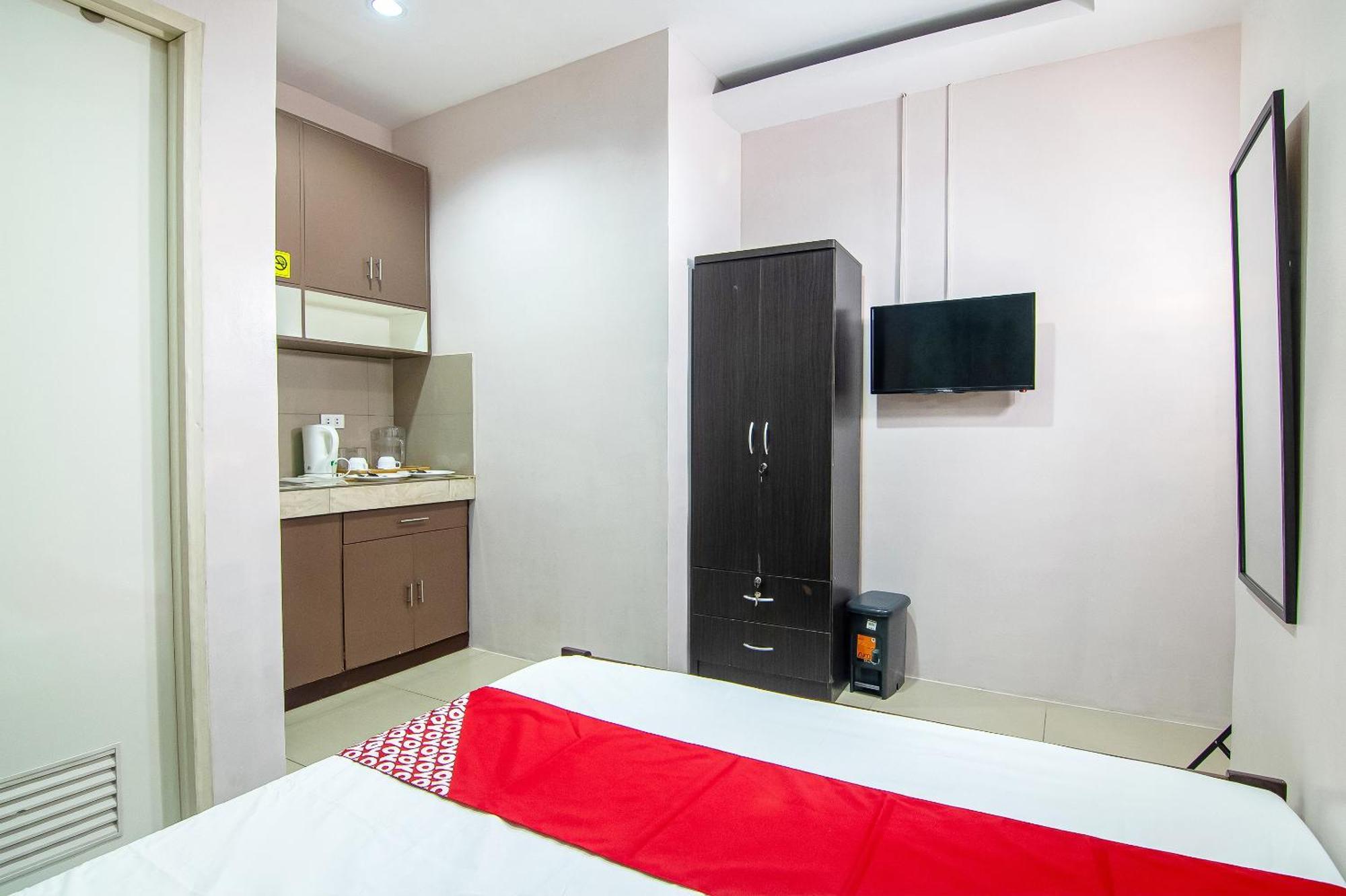 Oyo 766 Ichehan Apartments Manila Kültér fotó