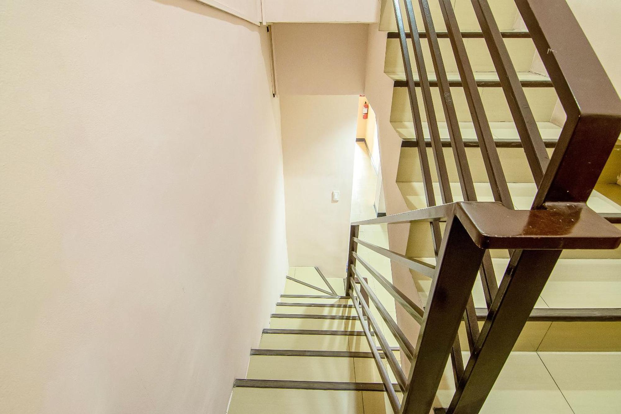 Oyo 766 Ichehan Apartments Manila Kültér fotó