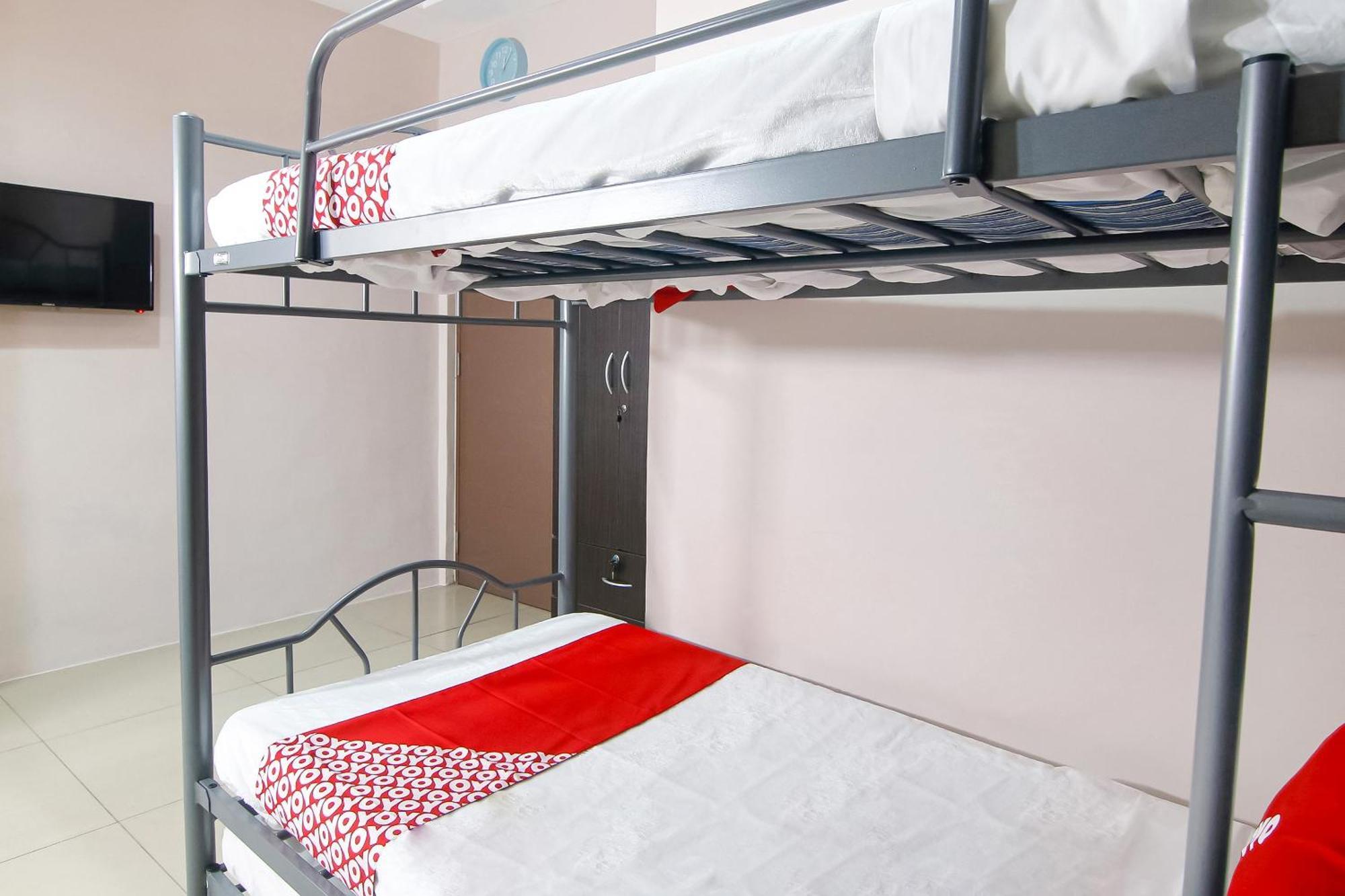 Oyo 766 Ichehan Apartments Manila Kültér fotó