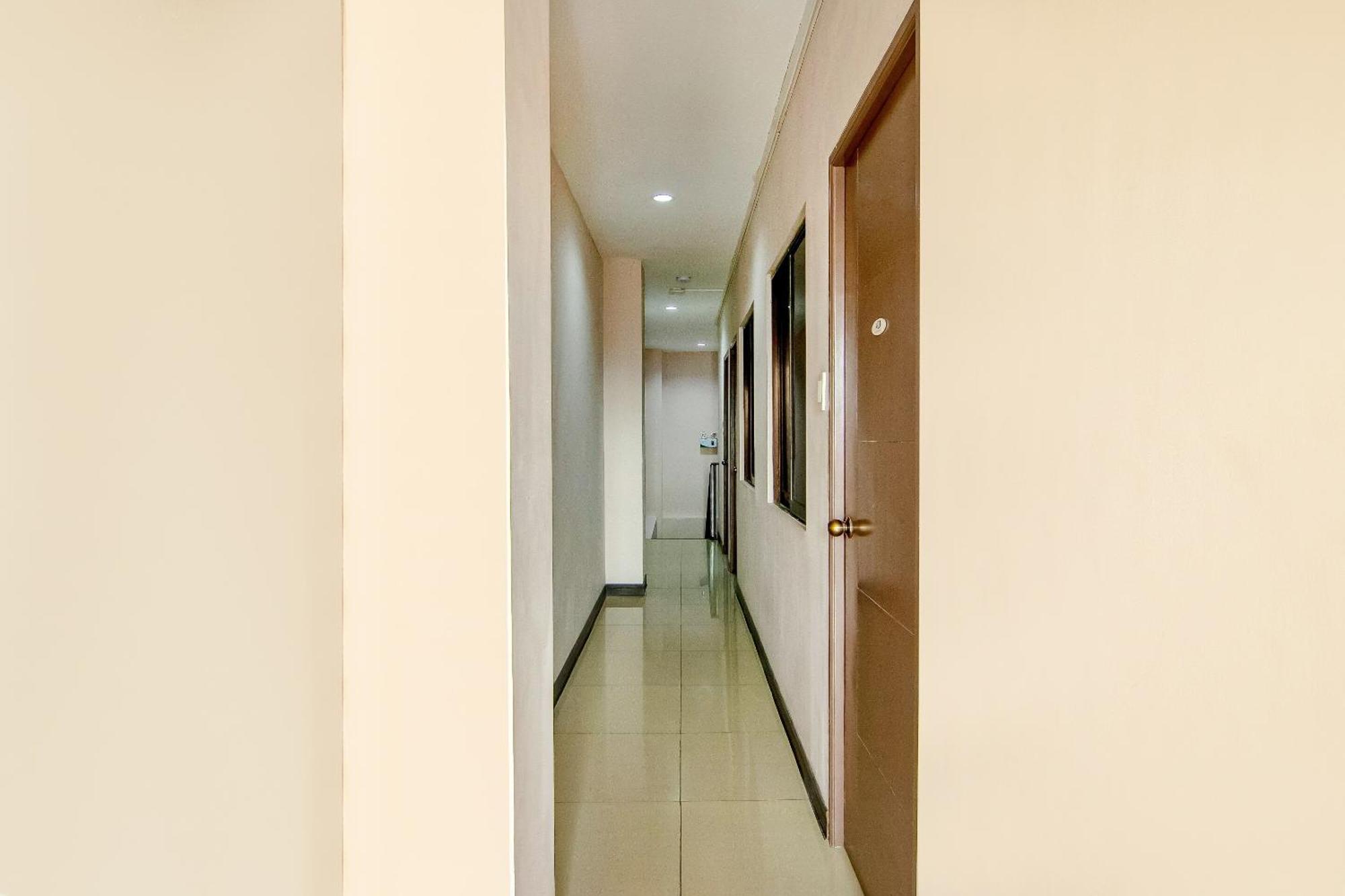 Oyo 766 Ichehan Apartments Manila Kültér fotó