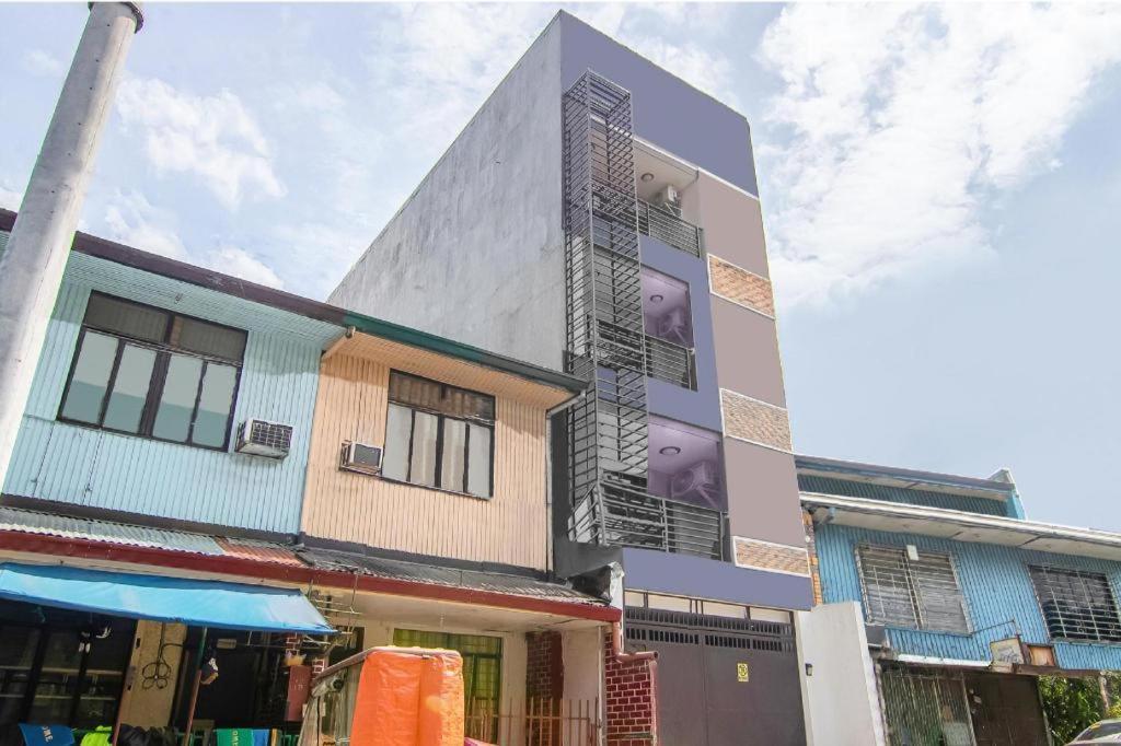 Oyo 766 Ichehan Apartments Manila Kültér fotó